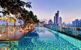 Civic Horizon Hotel & Residence